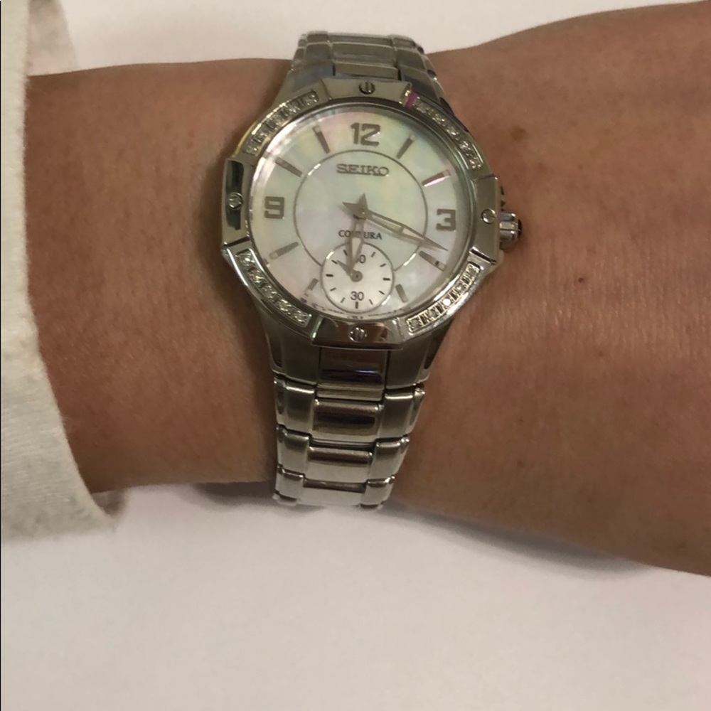 Seiko mother of Pearl Watch